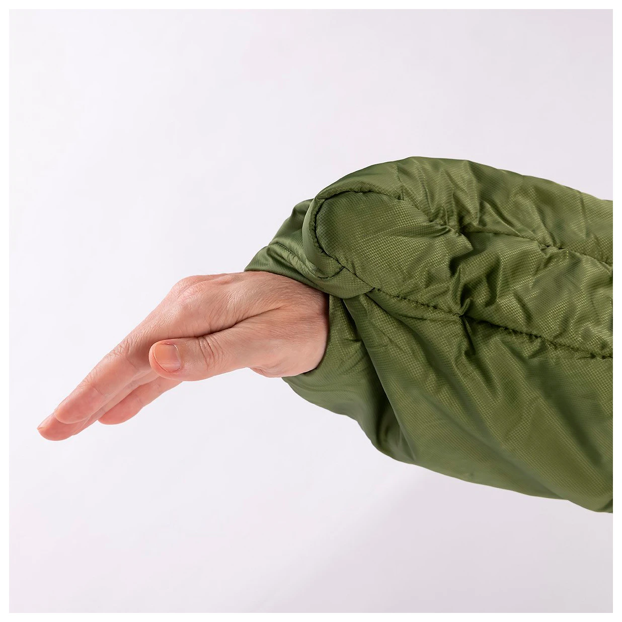 Bergstop - Cozybag Wilderness - Synthetic Sleeping Bag 4 Bergstop - Cozybag Wilderness - Synthetic Sleeping Bag - Image 4