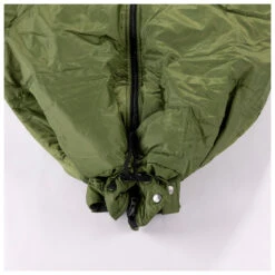 Bergstop - Cozybag Wilderness - Synthetic Sleeping Bag 10 Bergstop - Cozybag Wilderness - Synthetic Sleeping Bag -Primus Store bergstop cozybag wilderness synthetic sleeping bag detail 5