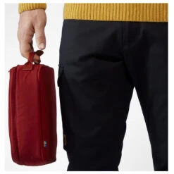 FJÄLLRÄVEN Fjällräven - Kånken Mini Cooler 2,5 - Cool Bag 11 FJÄLLRÄVEN Fjällräven - Kånken Mini Cooler 2,5 - Cool Bag -Primus Store fjaellraeven kaanken mini cooler 25 cool bag detail 6